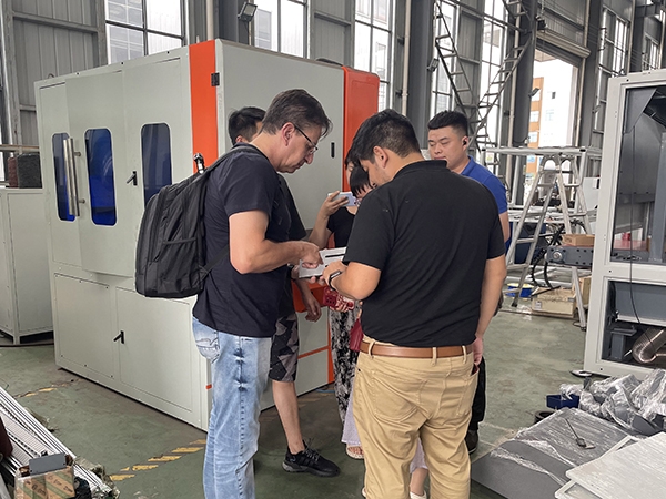Good cooperation of Deburring Machine starts from here